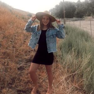 Meet your Posher, Jaycee